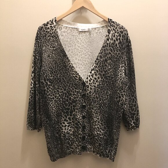 Rosette Print Soft Rayon Button Down Cardigan - Picture 6 of 15